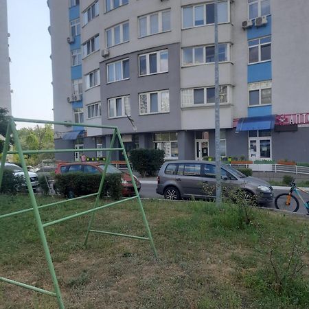 Видовые Апартаменты Kiew Exterior foto