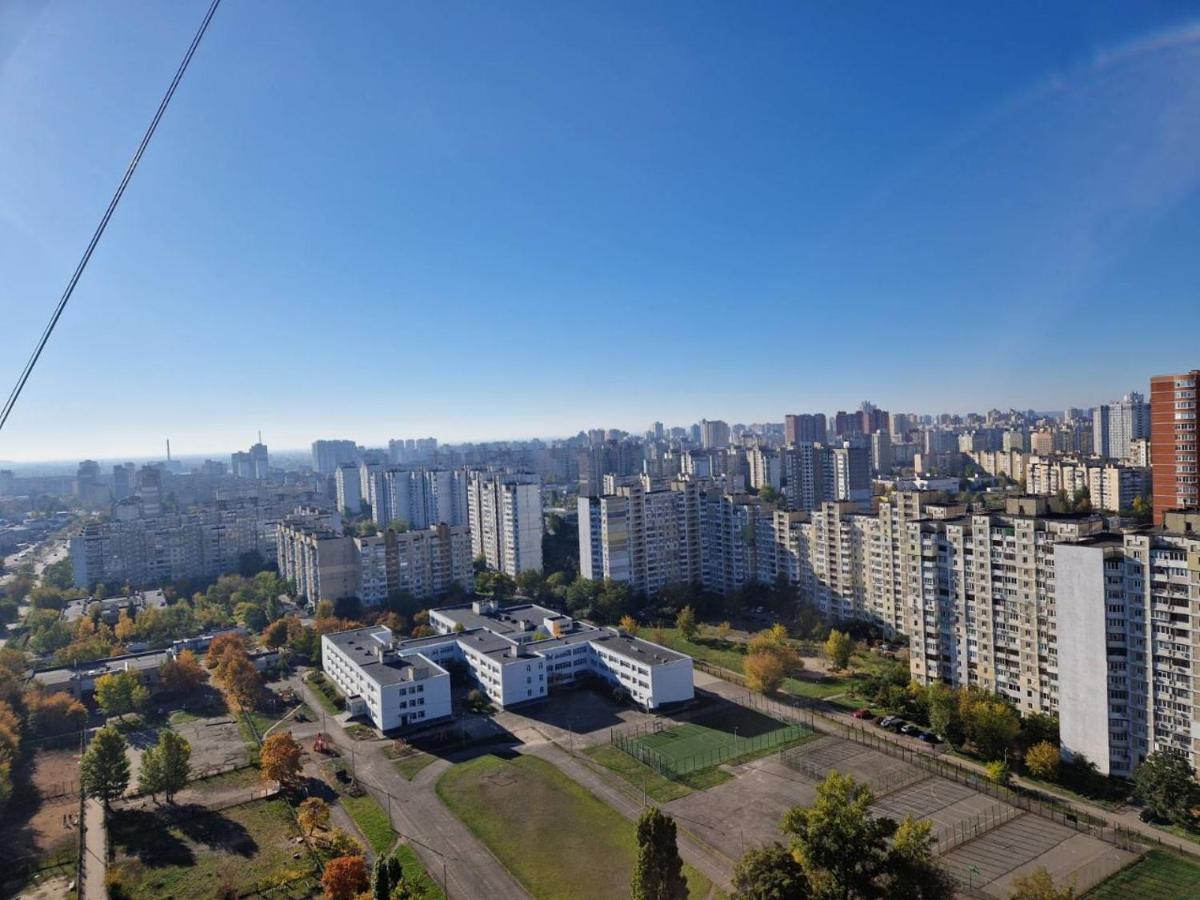 Видовые Апартаменты Kiew Exterior foto